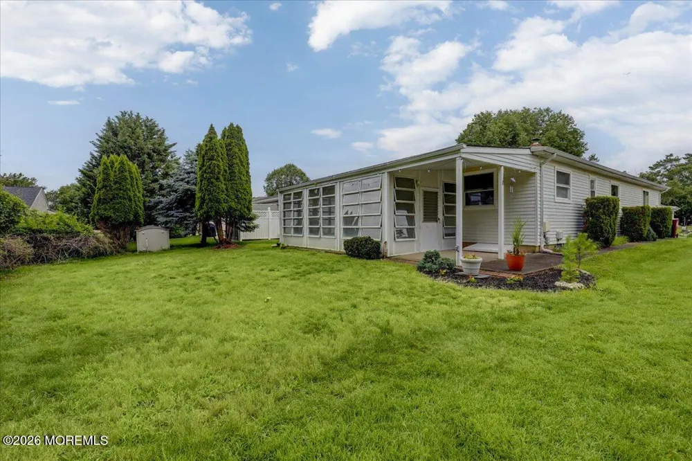 135 Biabou Drive Toms River, NJ 08757