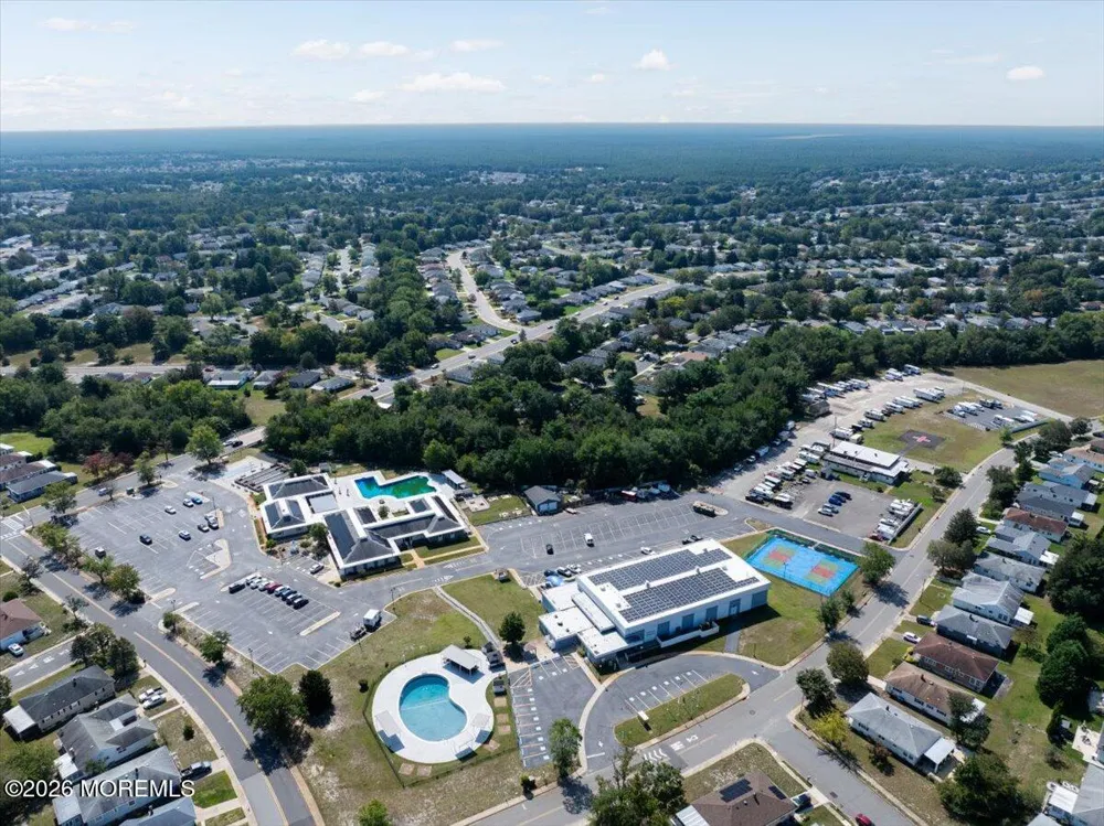 135 Biabou Drive Toms River, NJ 08757