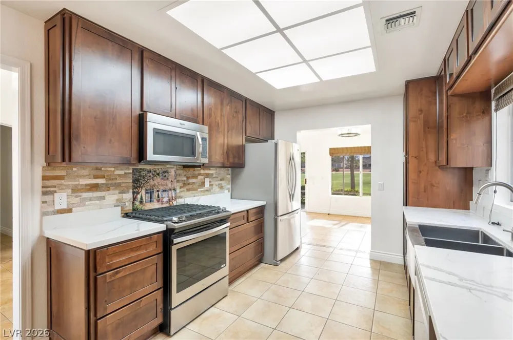 2821 Linkview Drive Las Vegas, NV 89134