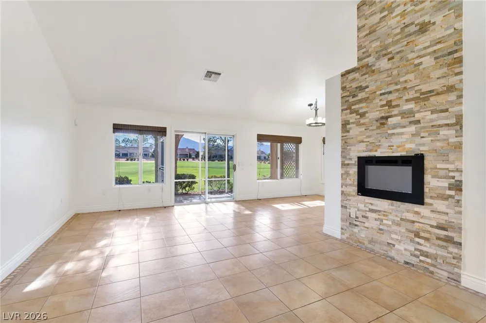 2821 Linkview Drive Las Vegas, NV 89134