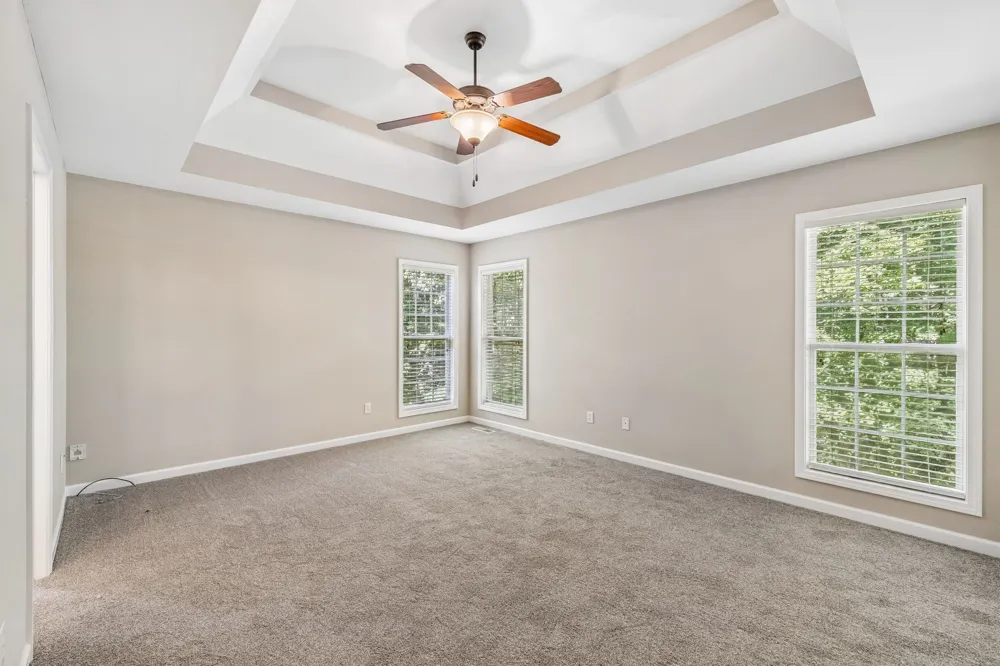 6010 Woodview Ct Greenbrier, TN 37073