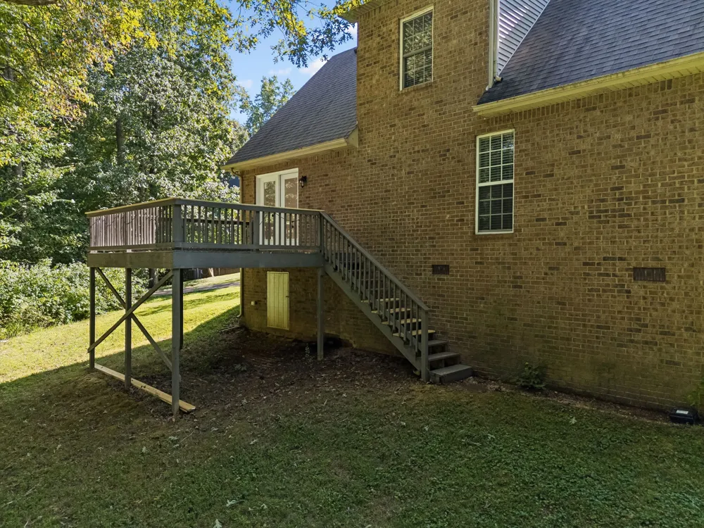 6010 Woodview Ct Greenbrier, TN 37073