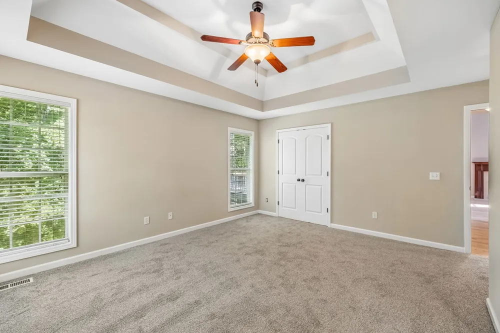 6010 Woodview Ct Greenbrier, TN 37073