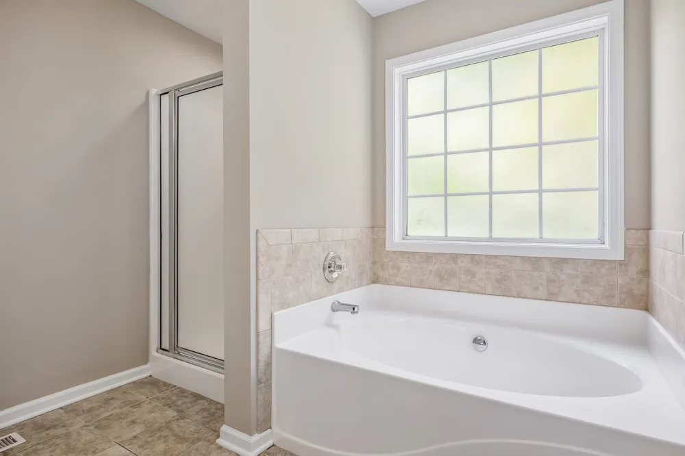 6010 Woodview Ct Greenbrier, TN 37073