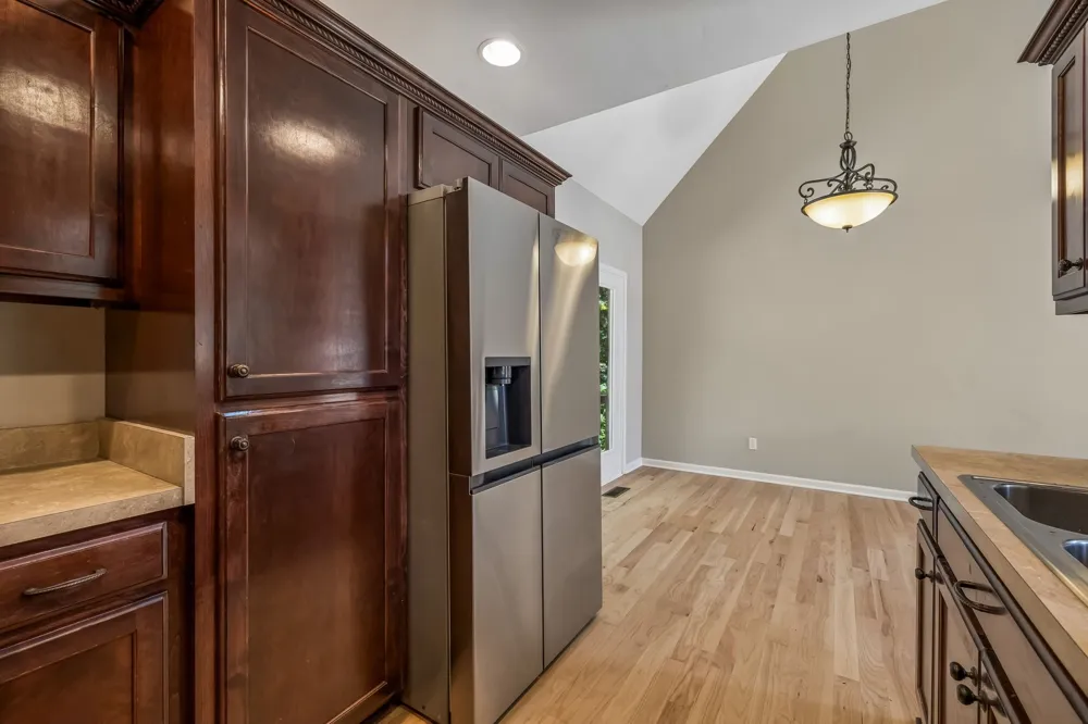 6010 Woodview Ct Greenbrier, TN 37073