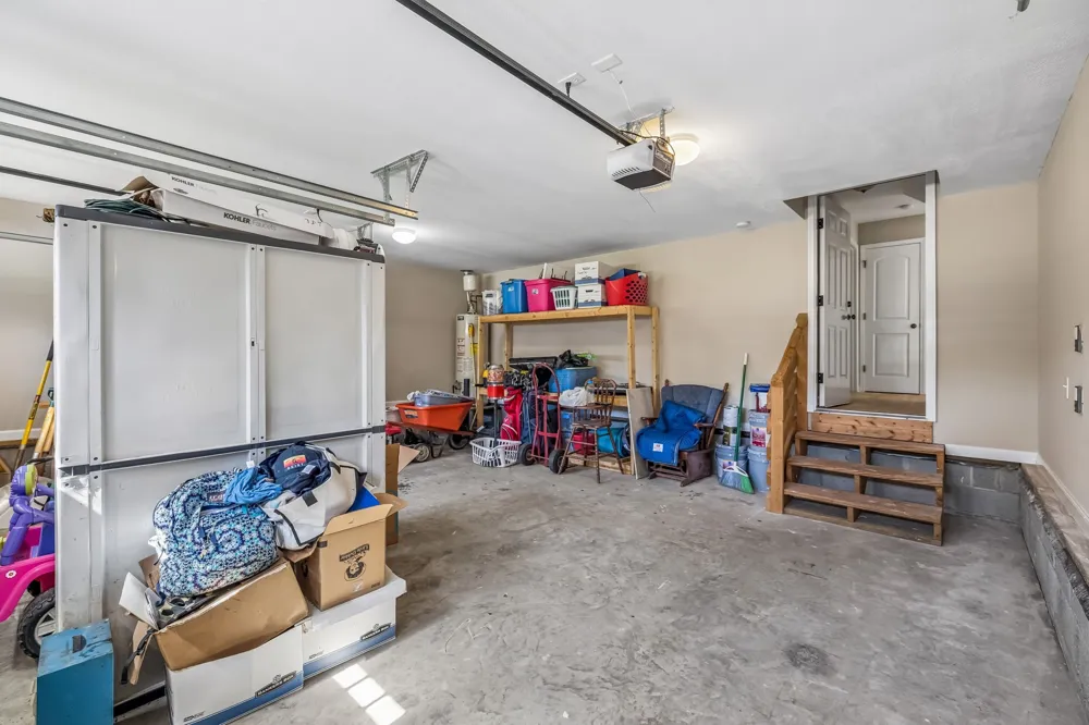 6010 Woodview Ct Greenbrier, TN 37073