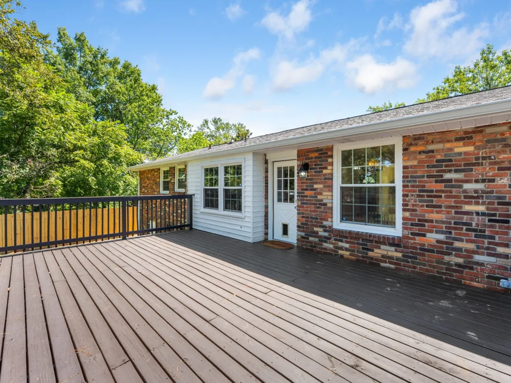 126 Gatone Dr Hendersonville, TN 37075