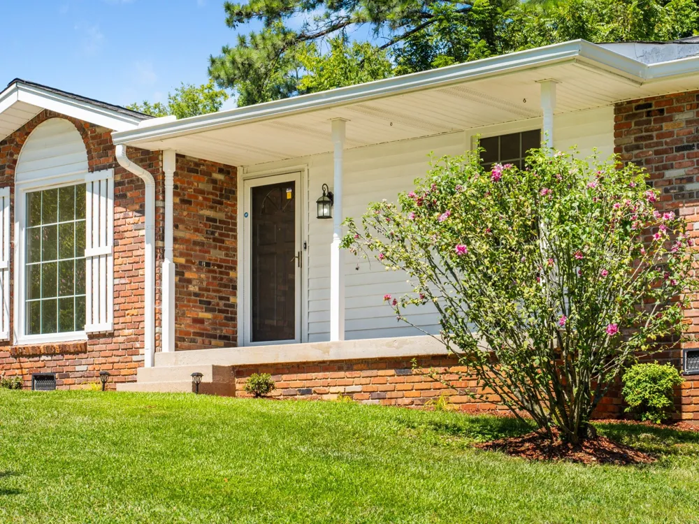 126 Gatone Dr Hendersonville, TN 37075