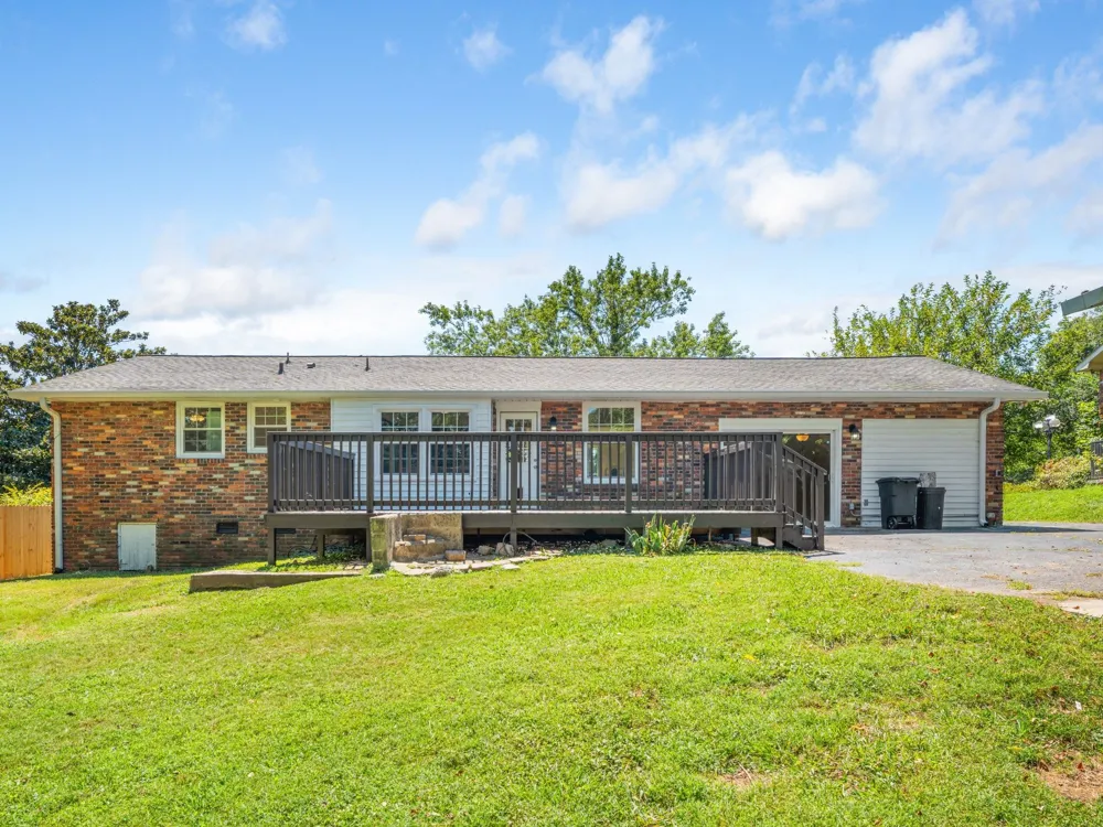 126 Gatone Dr Hendersonville, TN 37075