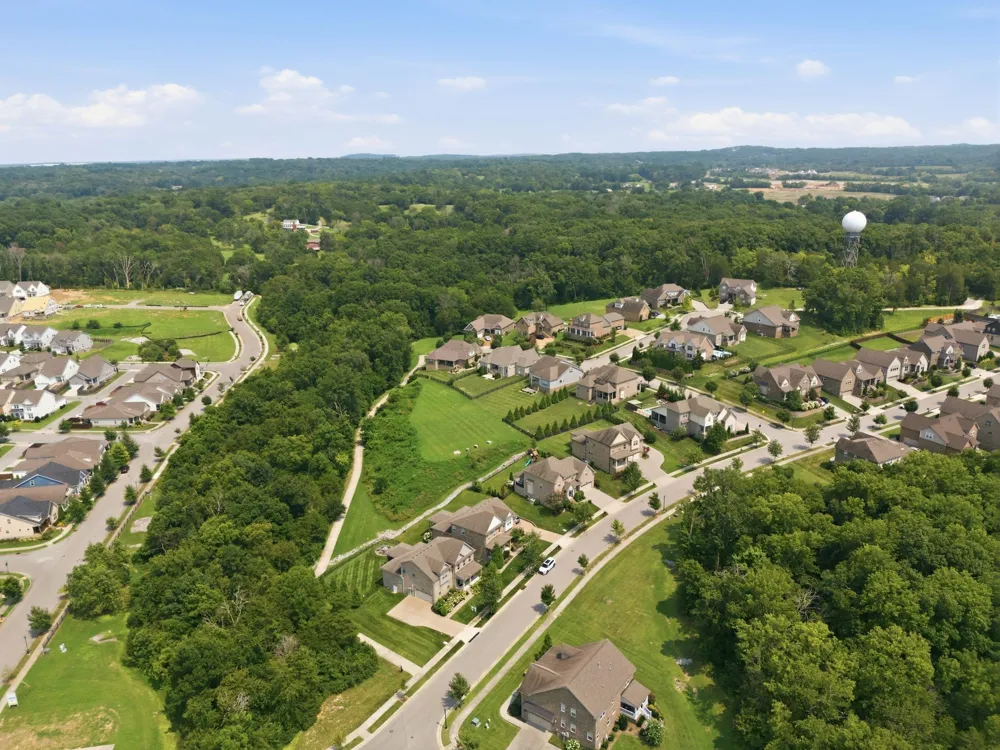2205 Kirkwall Dr Nolensville, TN 37135