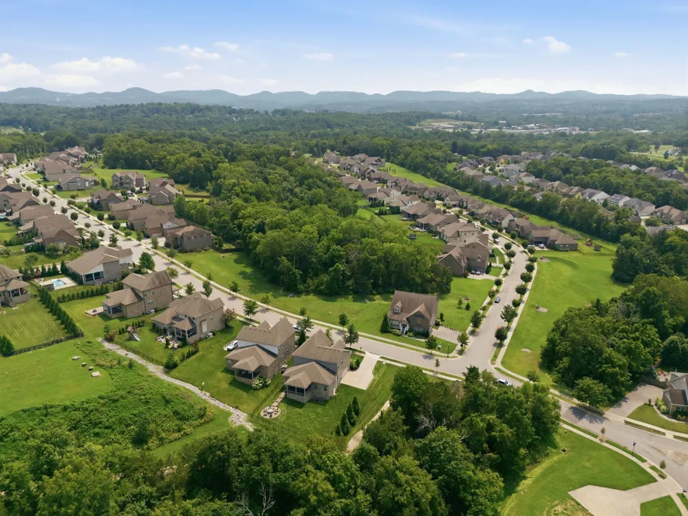 2205 Kirkwall Dr Nolensville, TN 37135