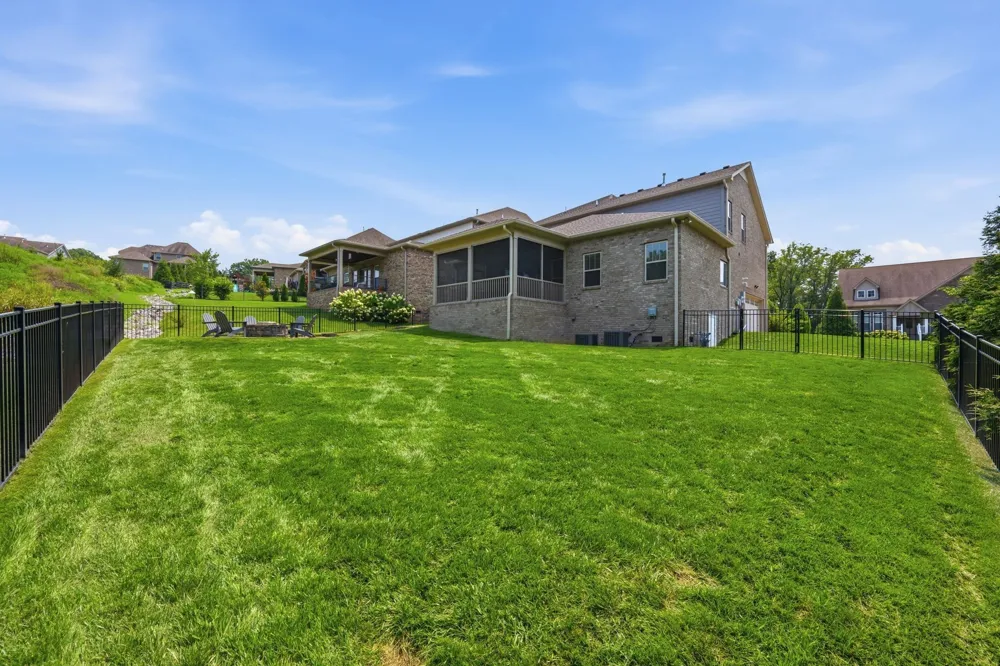 2205 Kirkwall Dr Nolensville, TN 37135