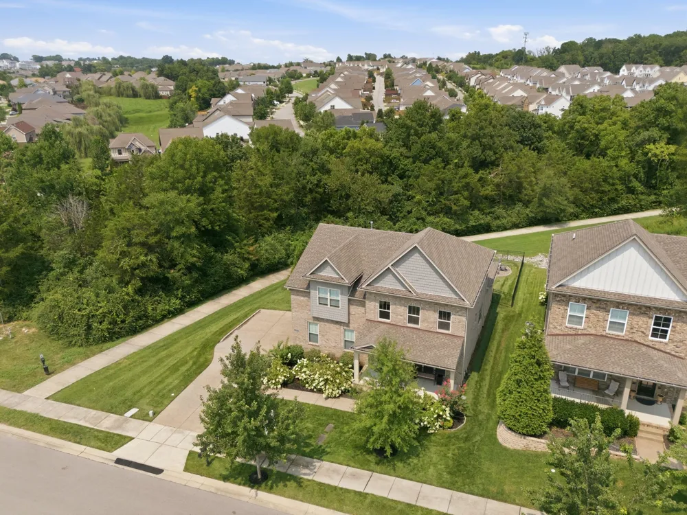 2205 Kirkwall Dr Nolensville, TN 37135