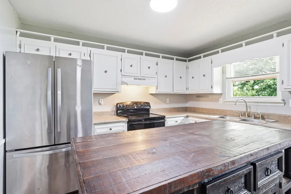 916 Tri Cir NE Cleveland, TN 37312