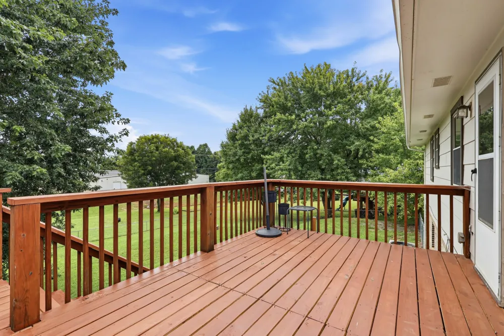 916 Tri Cir NE Cleveland, TN 37312