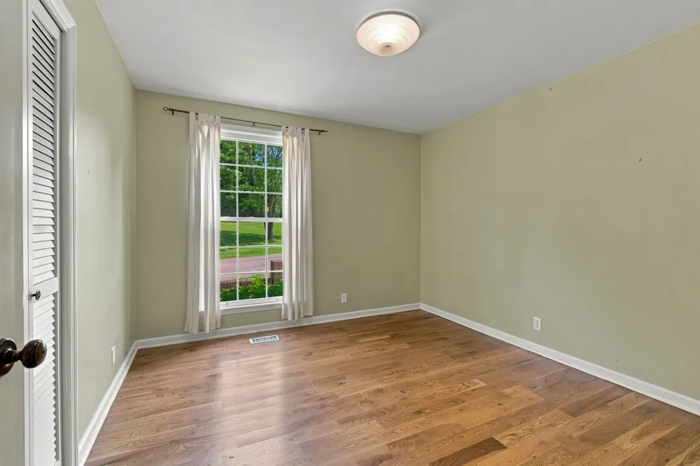 1713 Pinetree Ln Brentwood, TN 37027