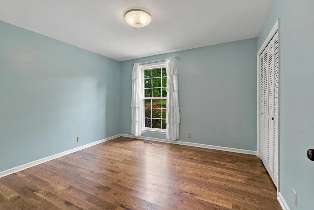 1713 Pinetree Ln Brentwood, TN 37027