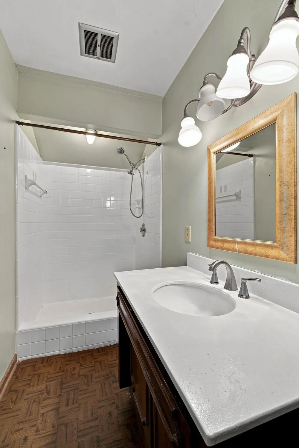 1713 Pinetree Ln Brentwood, TN 37027