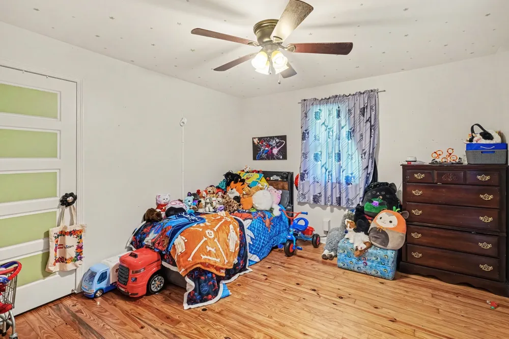 2099 Webster St Greenbrier, TN 37073