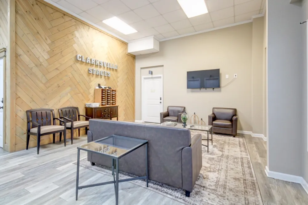1017 S Riverside Dr #255 Clarksville, TN 37040