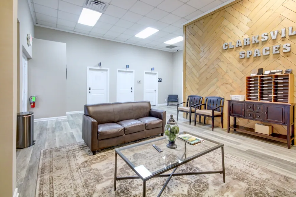 1017 S Riverside Dr #255 Clarksville, TN 37040