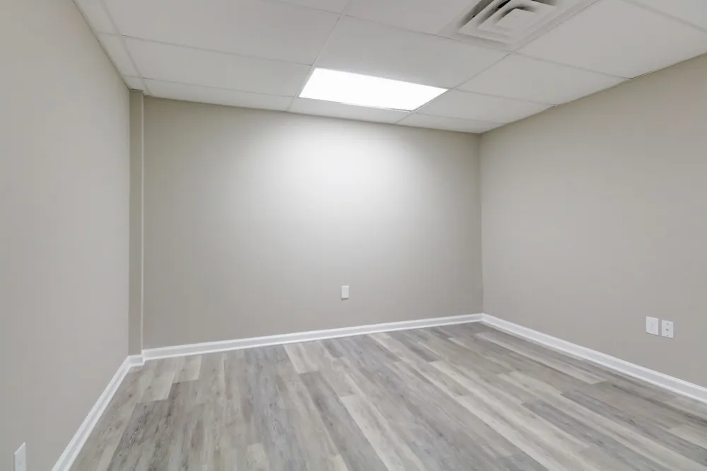 1017 S Riverside Dr #255 Clarksville, TN 37040