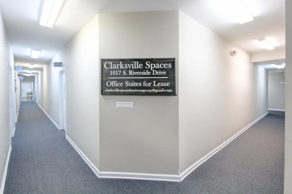 1017 S Riverside Dr #255 Clarksville, TN 37040
