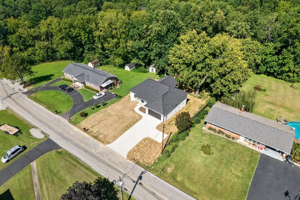 349 Shepherd Hills Rd Cookeville, TN 38501