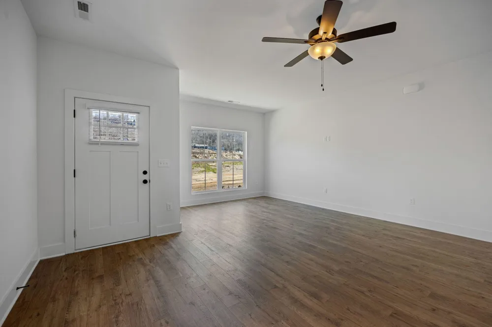 1886 Cotton Way Chattanooga, TN 37404