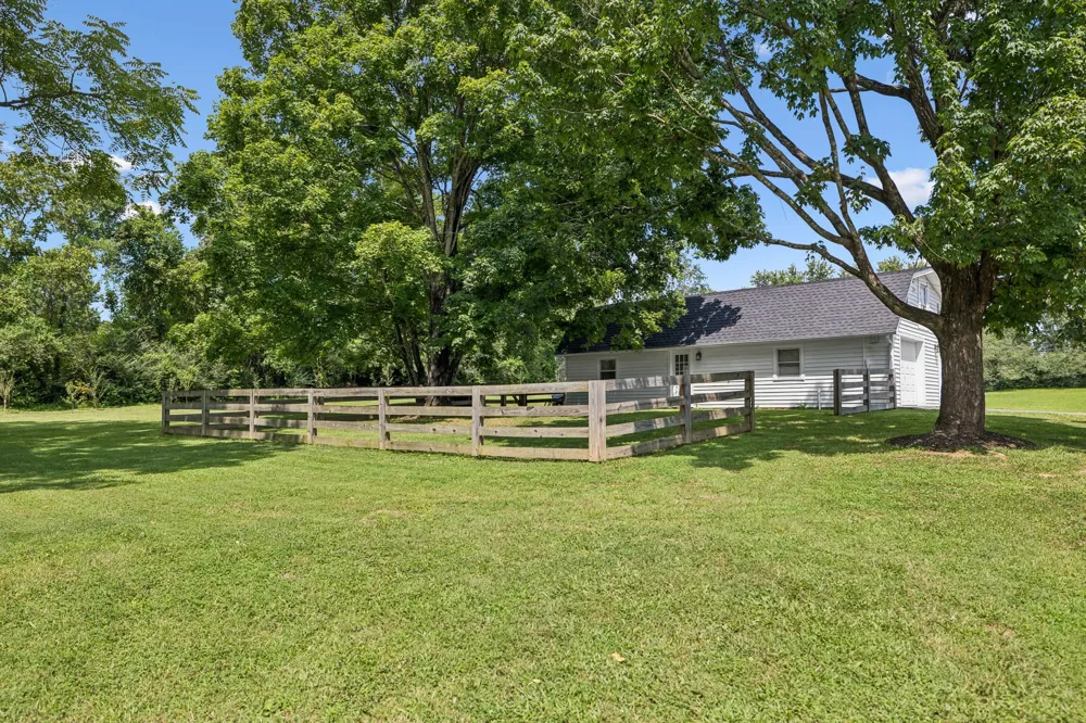 7309 Old Nashville Rd Fairview, TN 37062