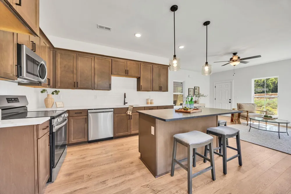 1890 Cotton Way Chattanooga, TN 37404