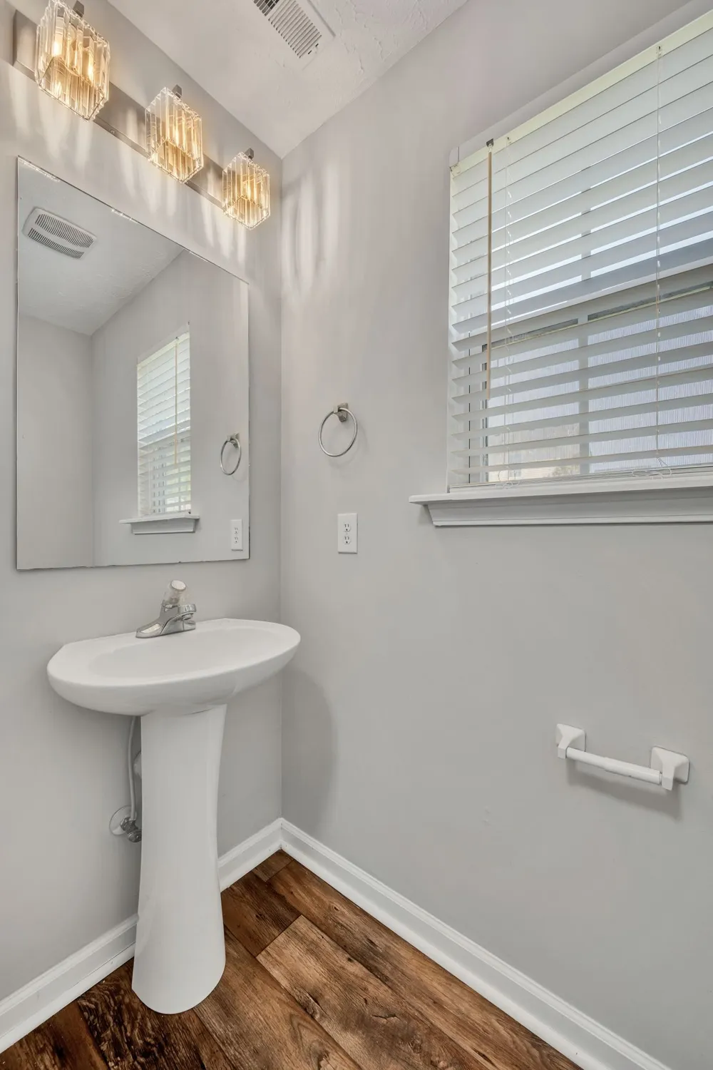 1036 Cheryl Ln La Vergne, TN 37086