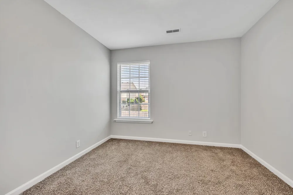 1036 Cheryl Ln La Vergne, TN 37086