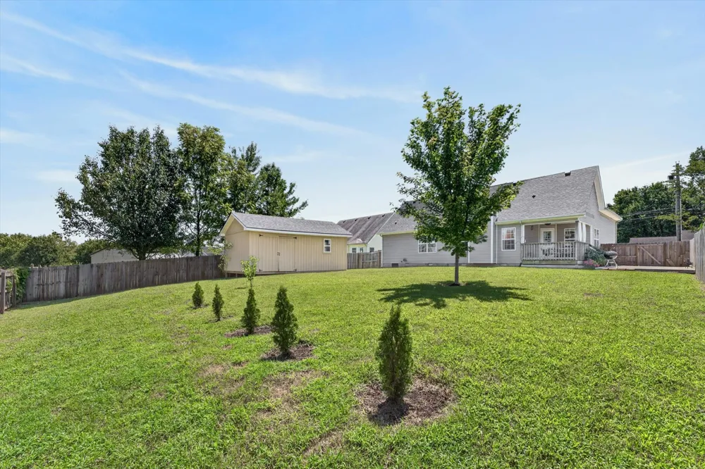 3795 Madeline Ct Clarksville, TN 37042