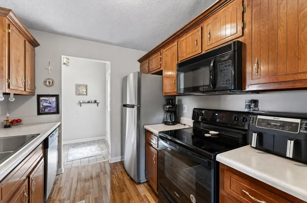3795 Madeline Ct Clarksville, TN 37042