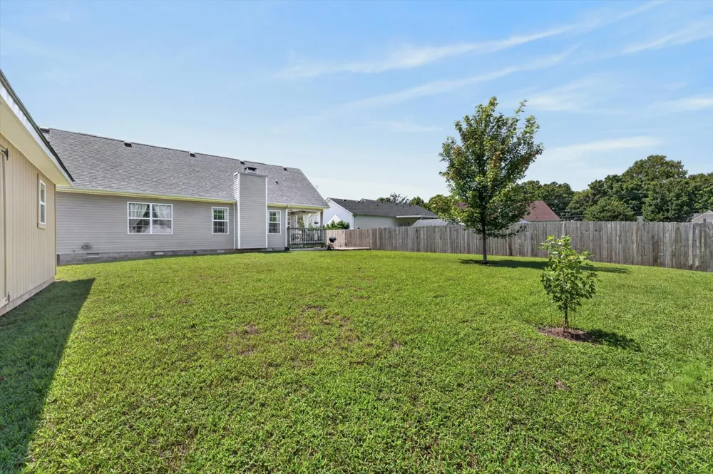3795 Madeline Ct Clarksville, TN 37042