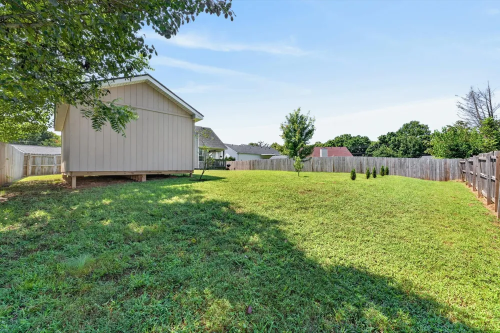 3795 Madeline Ct Clarksville, TN 37042