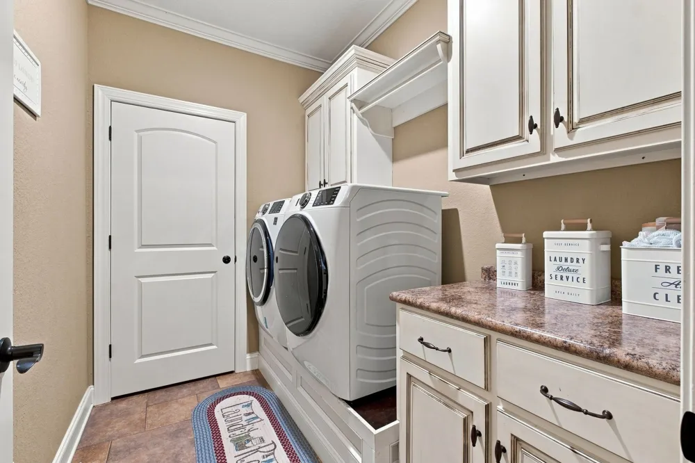 48 Airport Court Waverly, TN 37185