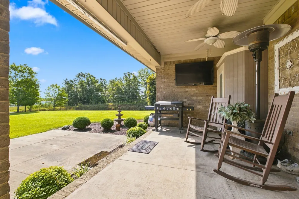 48 Airport Court Waverly, TN 37185