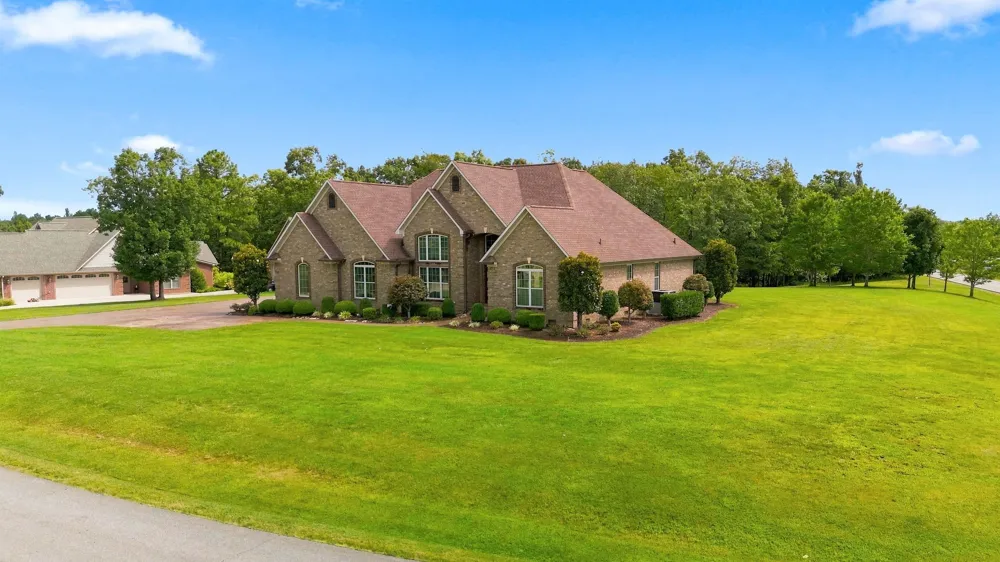 48 Airport Court Waverly, TN 37185