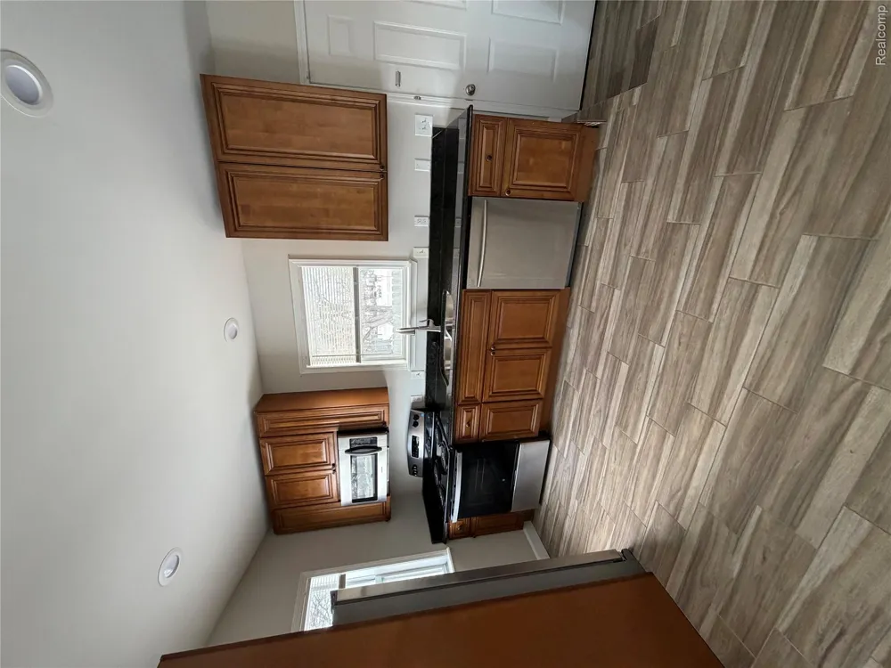 3363 McDowell Street Ferndale City, MI 48220