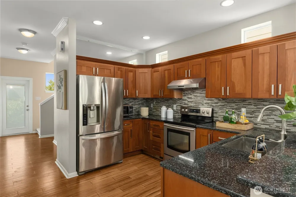 1919 25th Avenue NE Issaquah, WA 98029