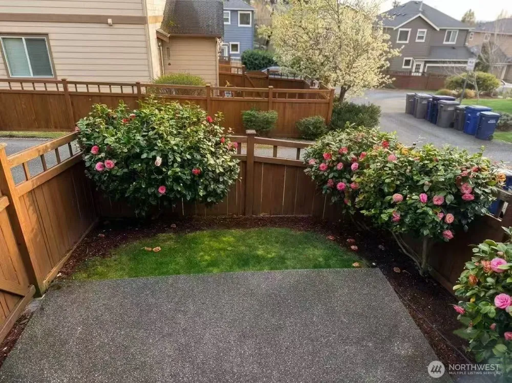 1919 25th Avenue NE Issaquah, WA 98029