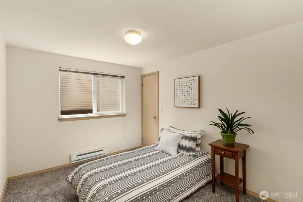12056 15th Avenue NE #201 Seattle, WA 98125