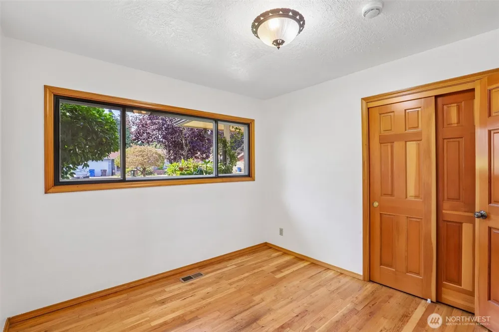 413 Little Rock Way Vancouver, WA 98664