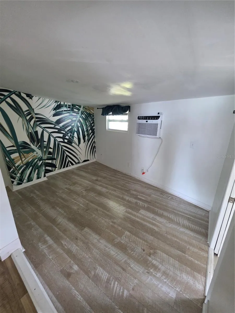 212 W BEACH PLACE #5 Tampa, FL 33606