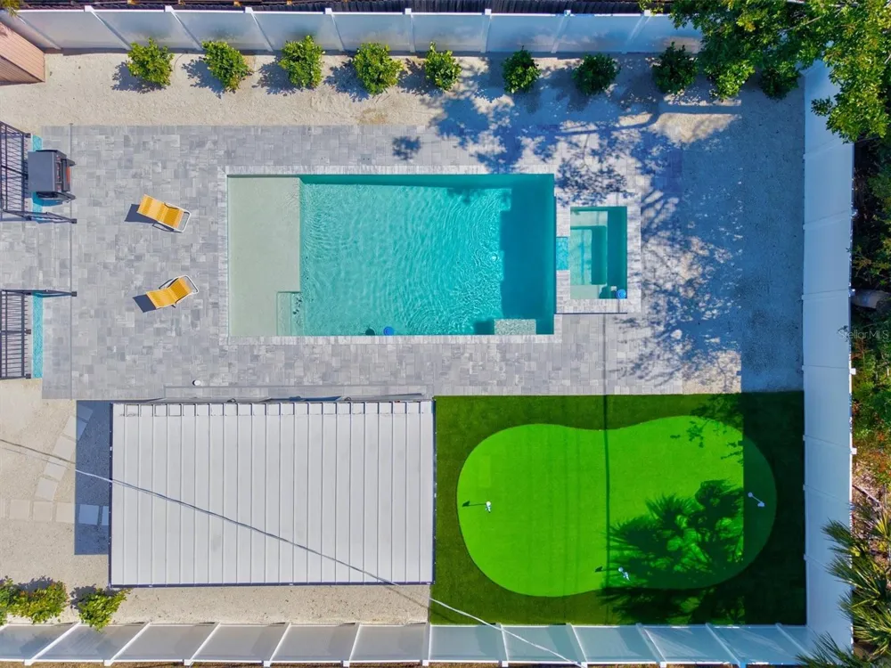 2226 ARLINGTON STREET Sarasota, FL 34239