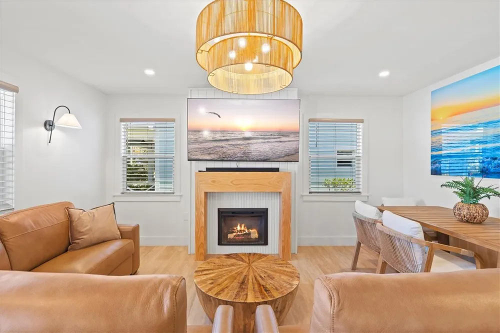 2226 ARLINGTON STREET Sarasota, FL 34239