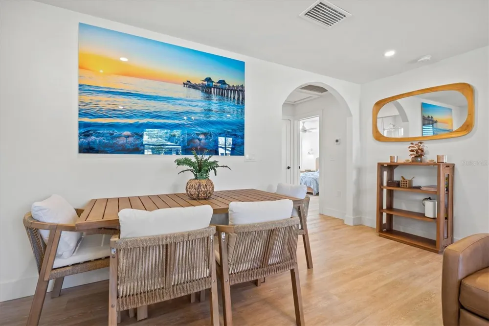 2226 ARLINGTON STREET Sarasota, FL 34239