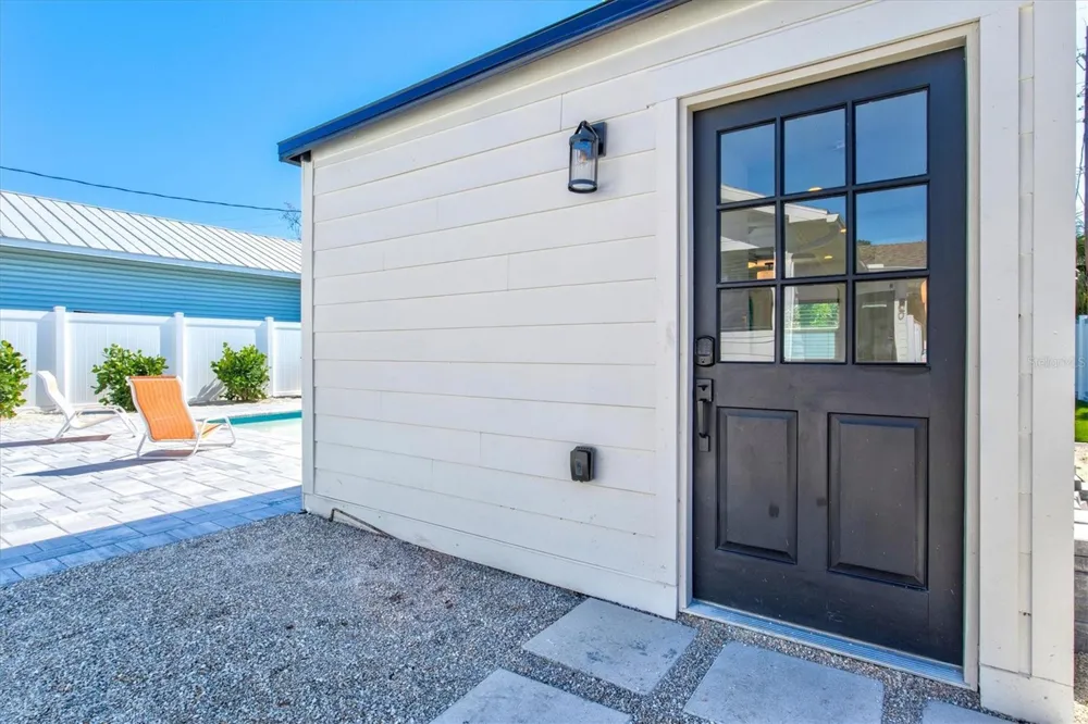 2226 ARLINGTON STREET Sarasota, FL 34239